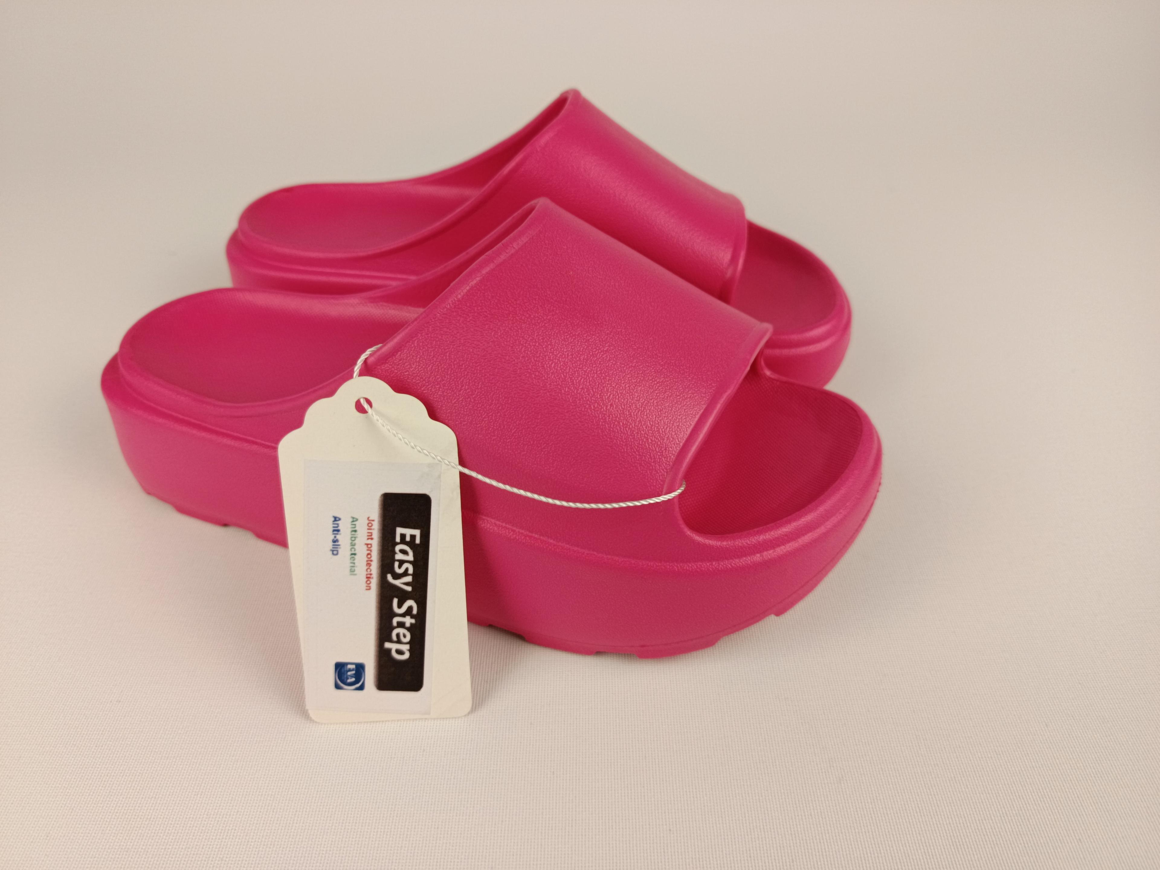 EasyStep slipper design #05 from our premium collection